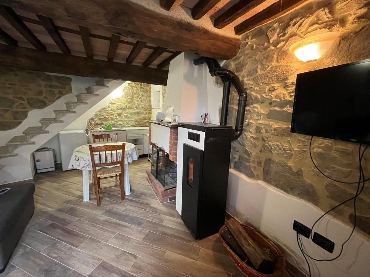 La Casetta Nel Borgo -Cerageto- Bagian luar foto